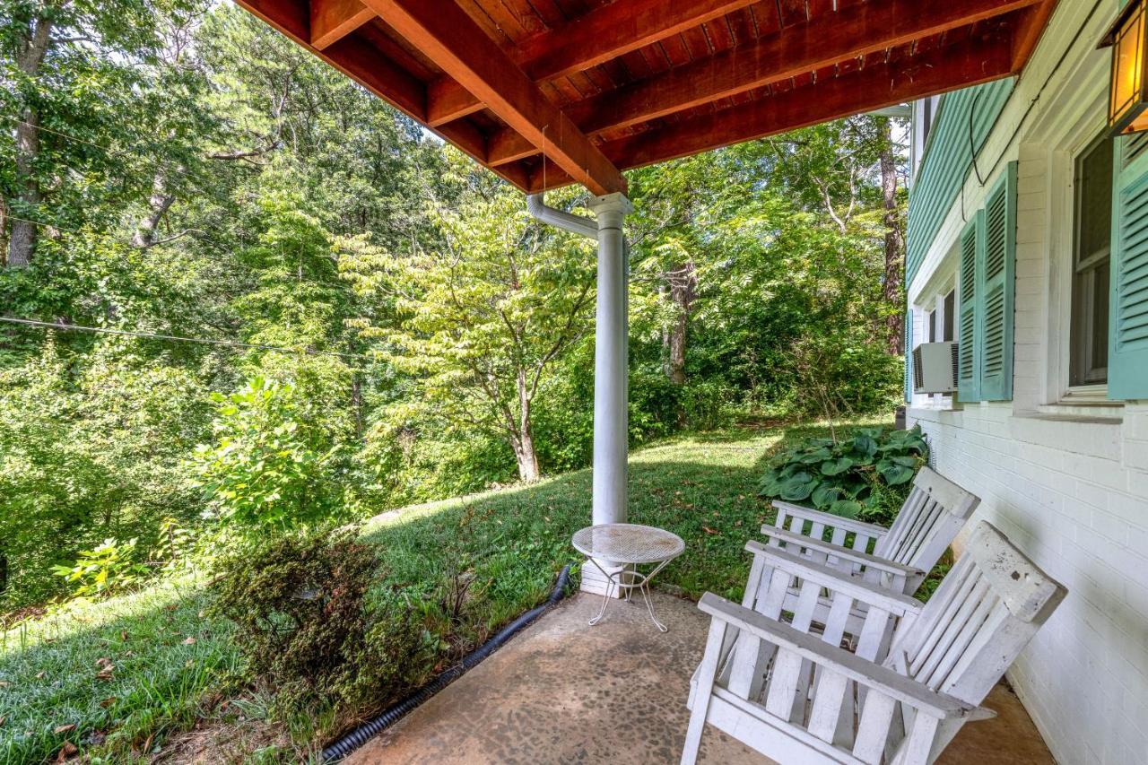 Hood Lower Lake Junaluska Екстер'єр фото