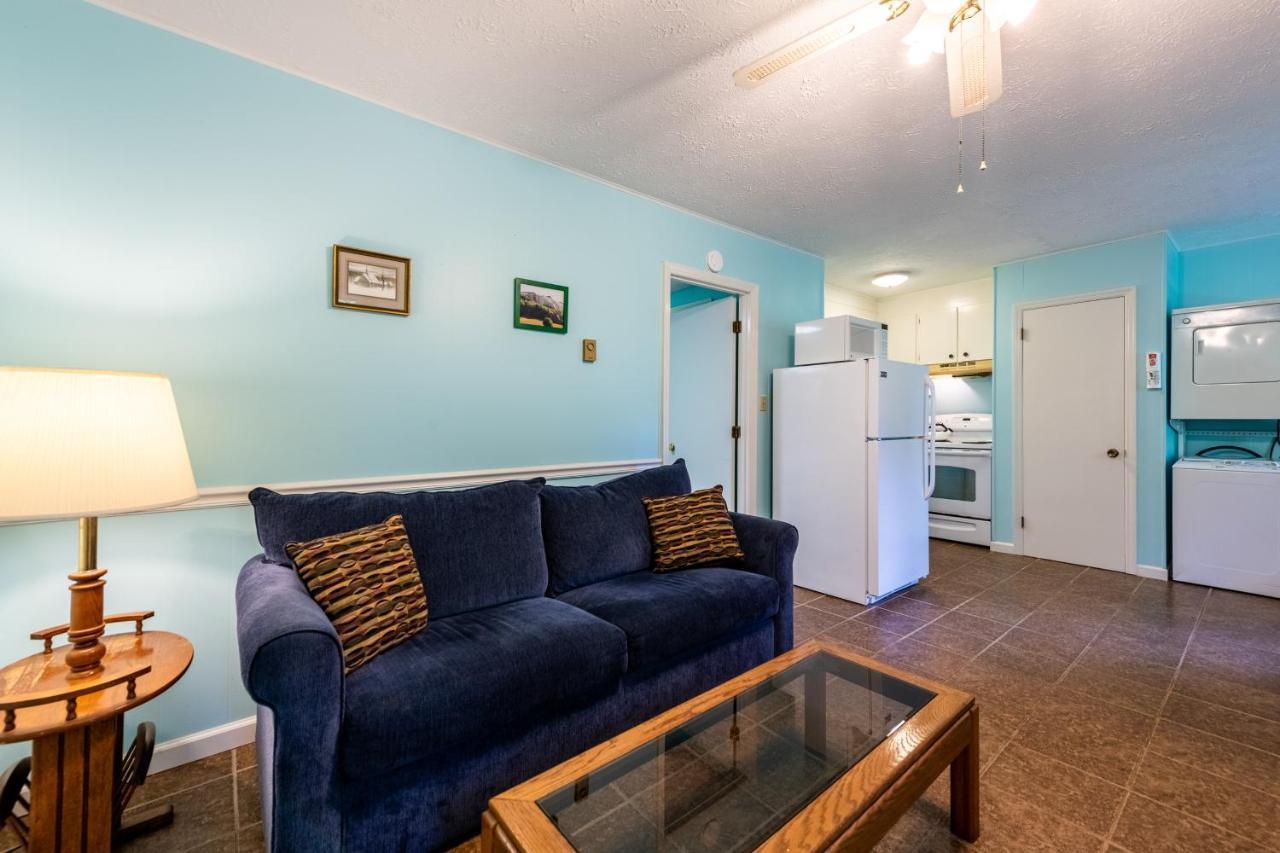 Hood Lower Lake Junaluska Екстер'єр фото